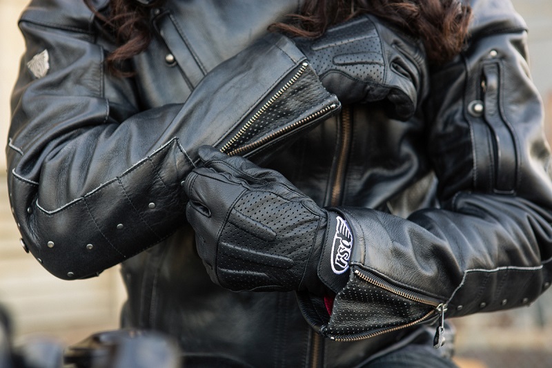 The Best Way of Wearing Motorcycle Leather Jackets